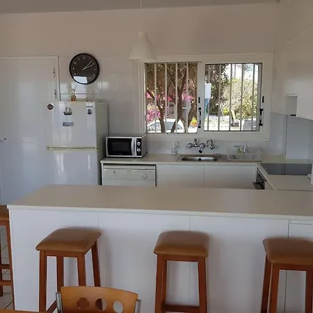 On The Beachfront, Ayia Thekla, Marina * Ajia Napa