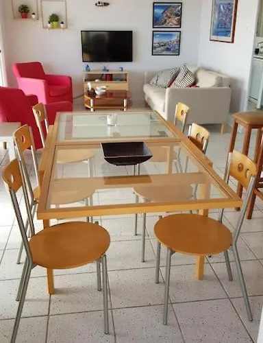 On The Beachfront, Ayia Thekla, Marina アヤナパ